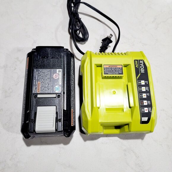 Ryobi 40-Volt 4 Ah High Capacity Lithium-Ion Battery & Charger EUC - Picture 2 of 16